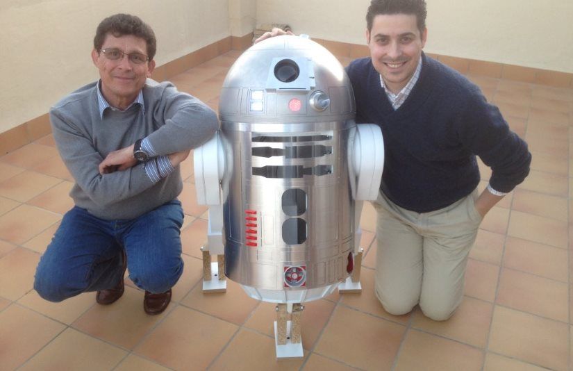 FRIKADAS: El R4-P17 de Star Wars hecho realidad por un ingeniero sevillano